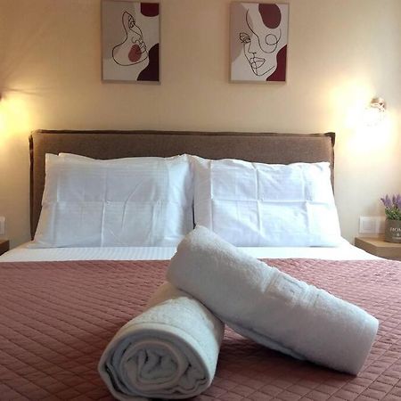 Elena Roza Apartment Mesongí Dış mekan fotoğraf